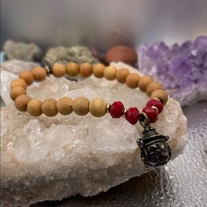 3.1.26-17 Alexa’s Angels Prayer Box Wood & Red Faceted Beaded Bracelet